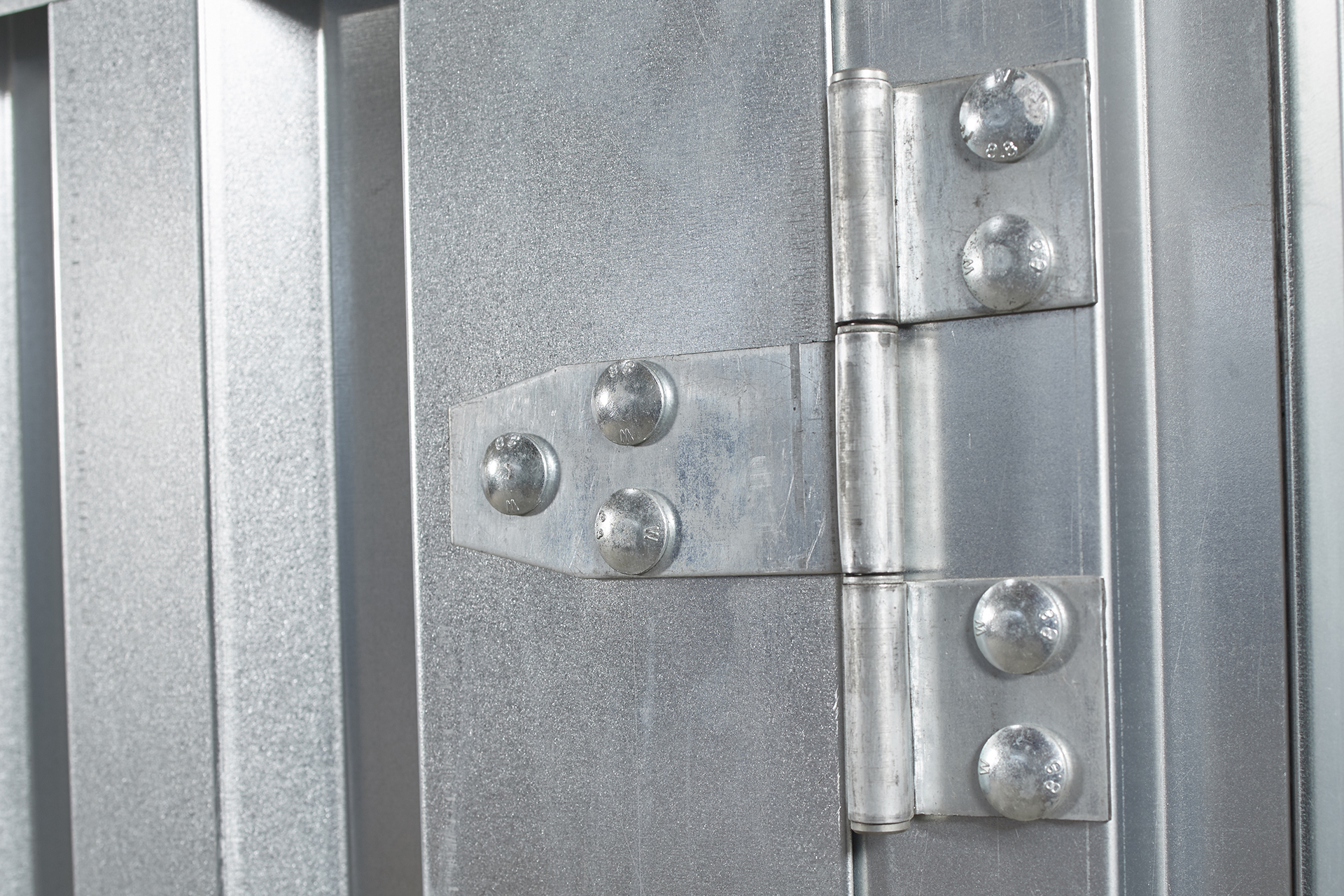 FLAT PACK METAL STORE (2M) - Image 6